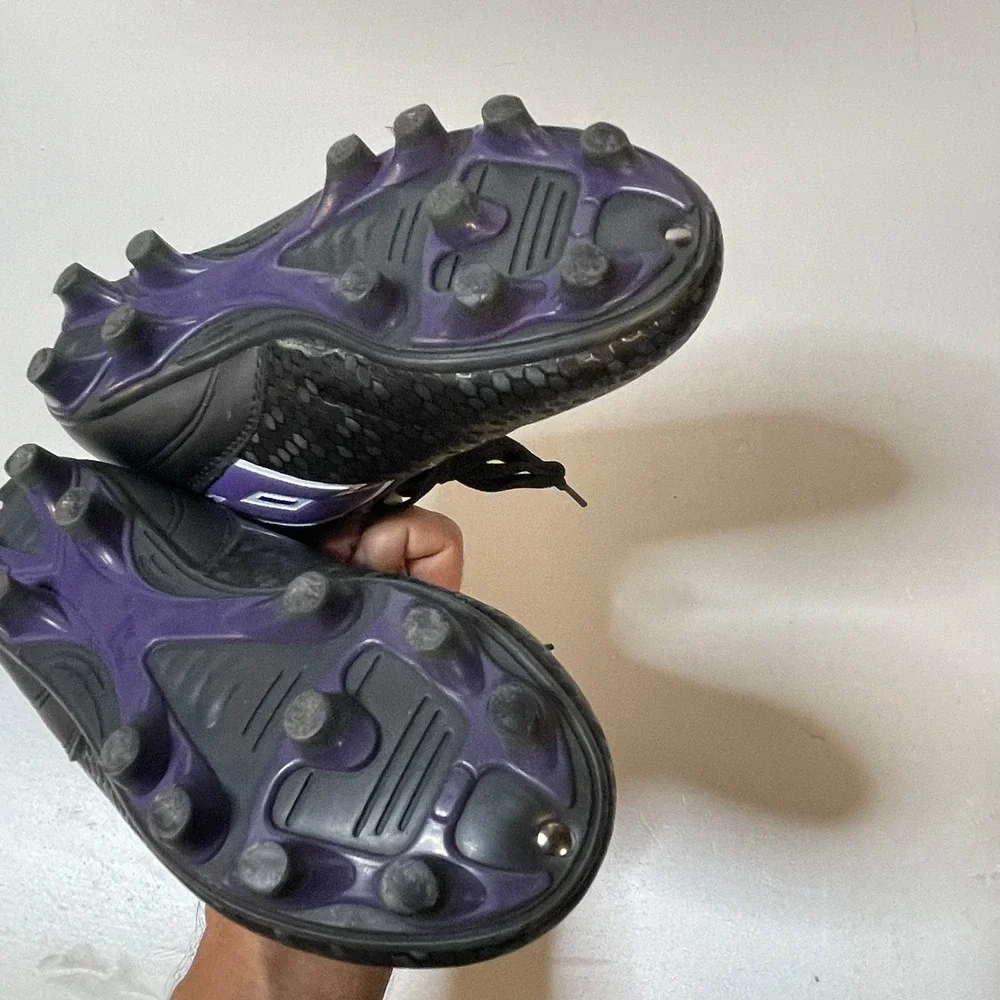 Lotto Storm Girls Size 13 Soccer Cleats Black Purple Football Shoes - Picture 7 of 7